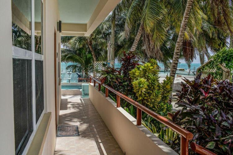 Pura Vida Inn Caye Caulker Exterior foto